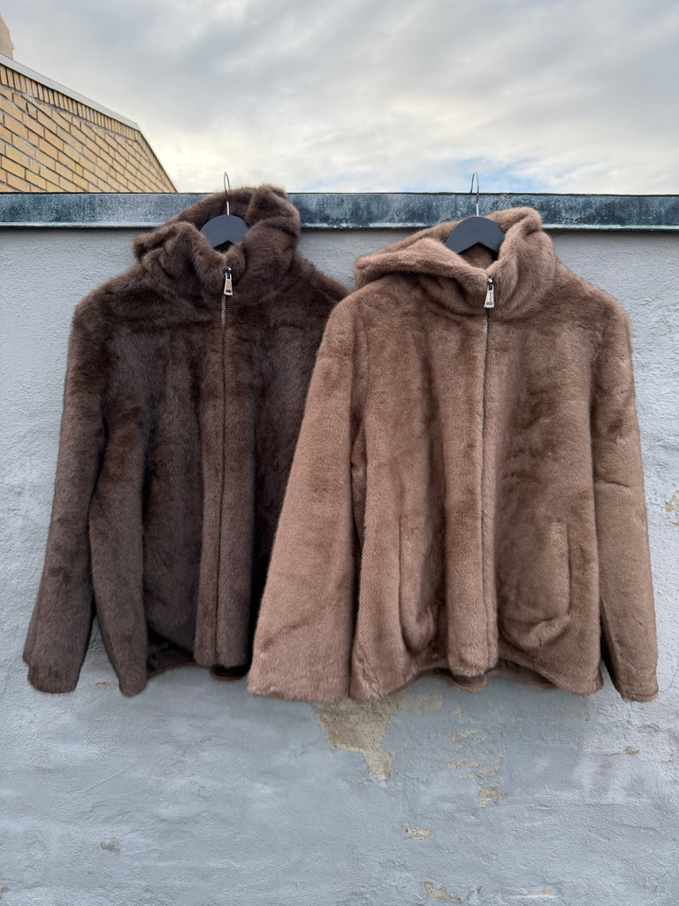 By Engbork Norma faux fur brown