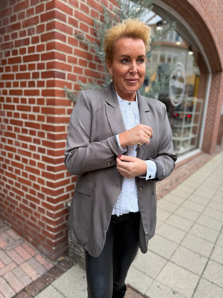 Love & Divine love1181 blazer grey