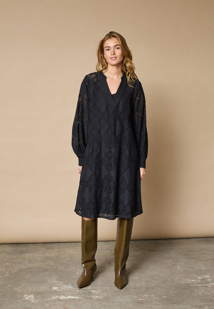 Love & Divine love1453 lace dress black