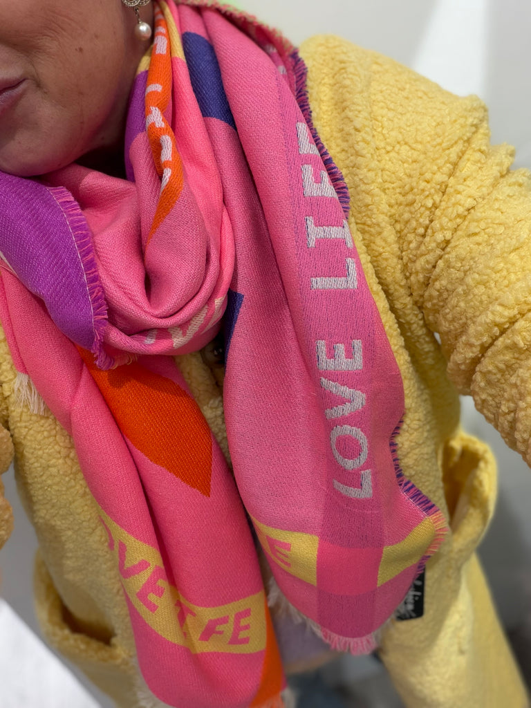 By Engbork LOVE life scarf pink