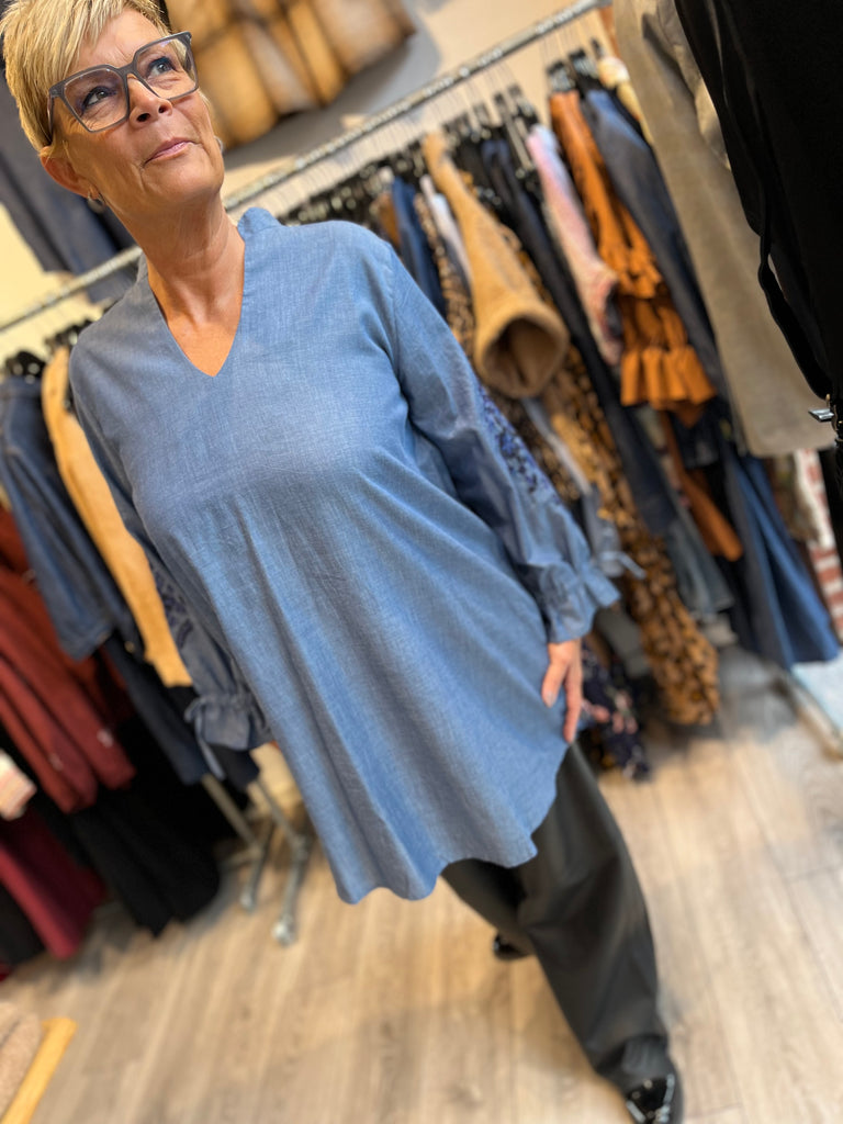 WAUW 10104 Chambray Wilma tunic blue