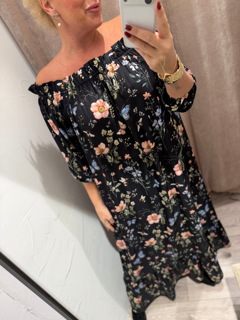 Design By Laerke Elisabeth long dress flower black