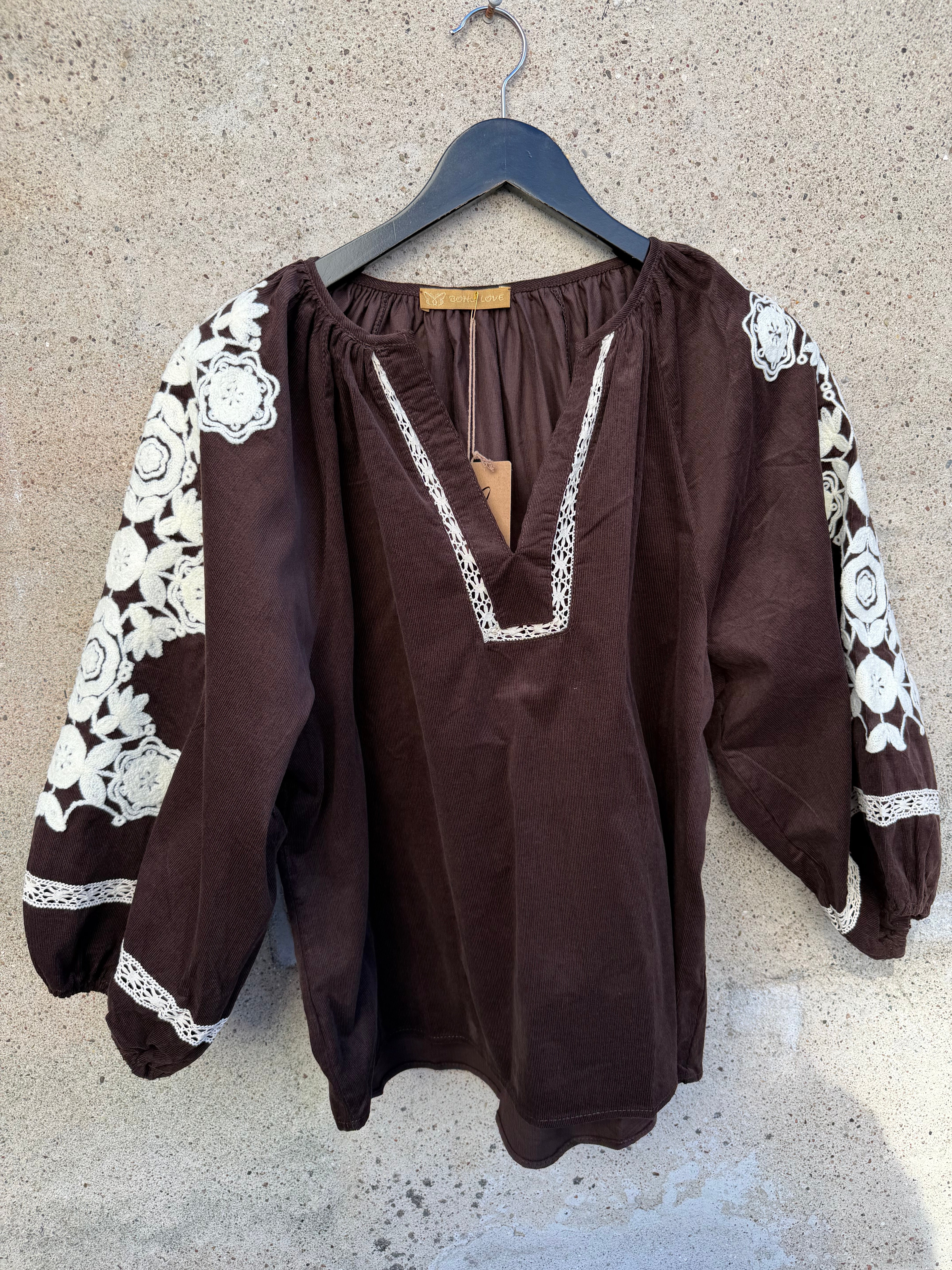 Boho Love B1416 corduroy blouse brown