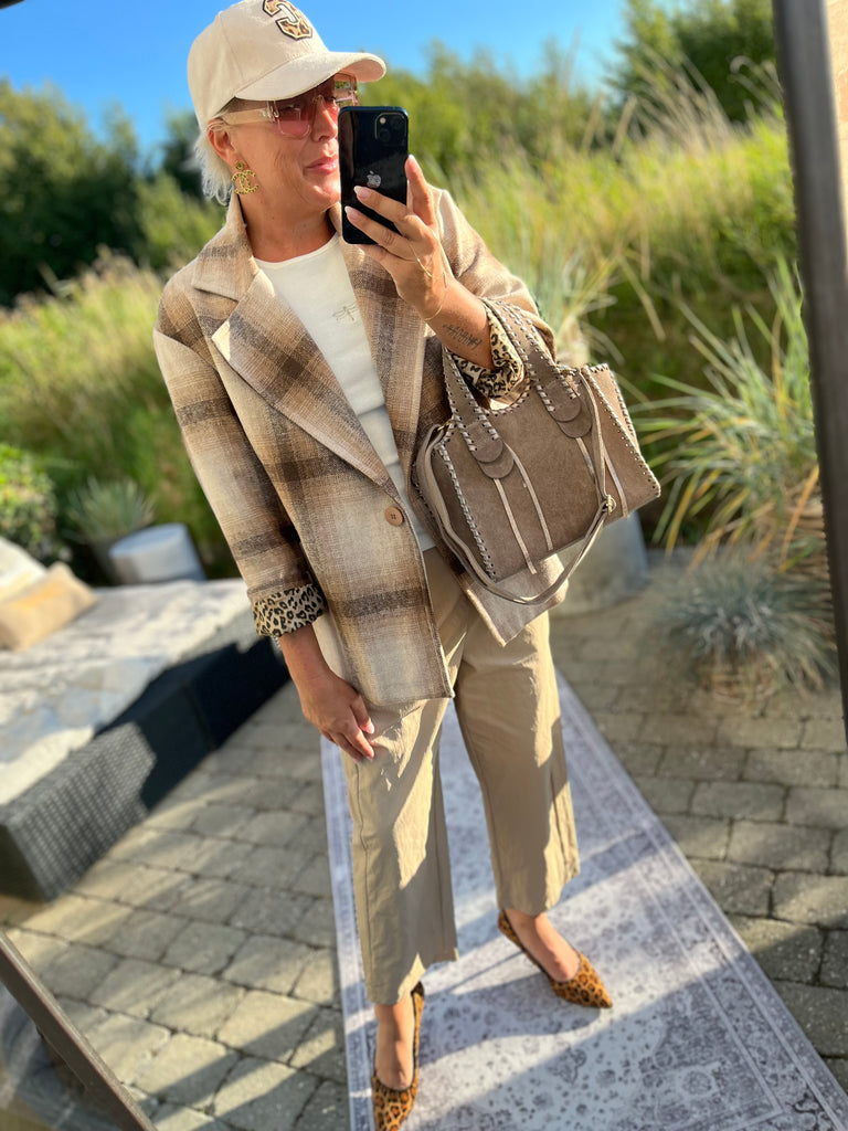 By Engbork Nelly jakke tern