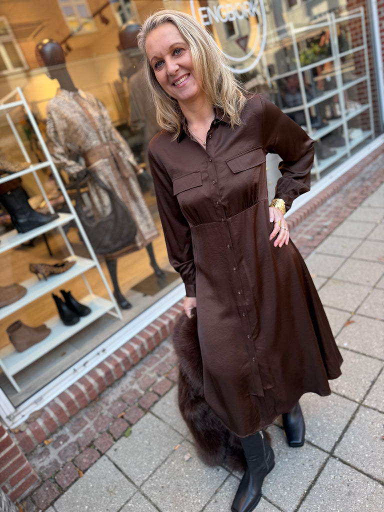 Love & Divine love1420-1 dress brown