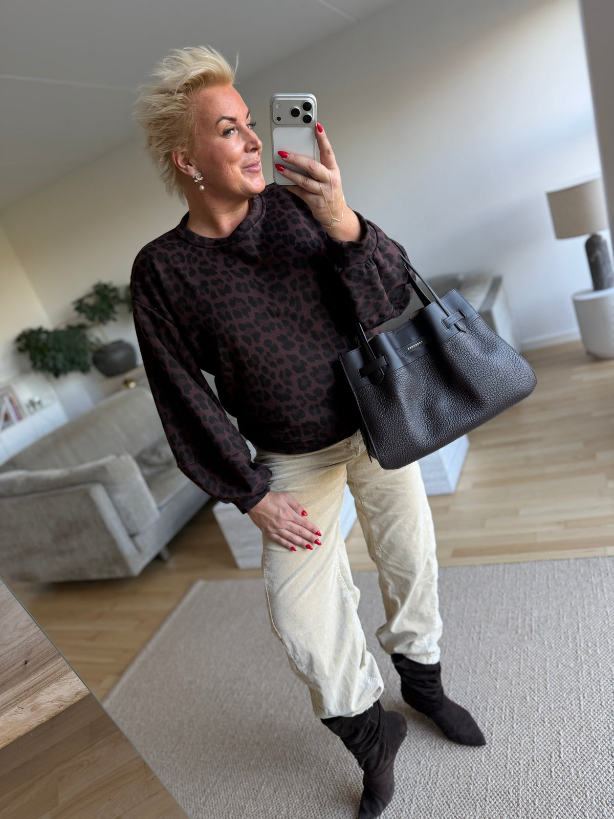 Diddie sweat leo brown