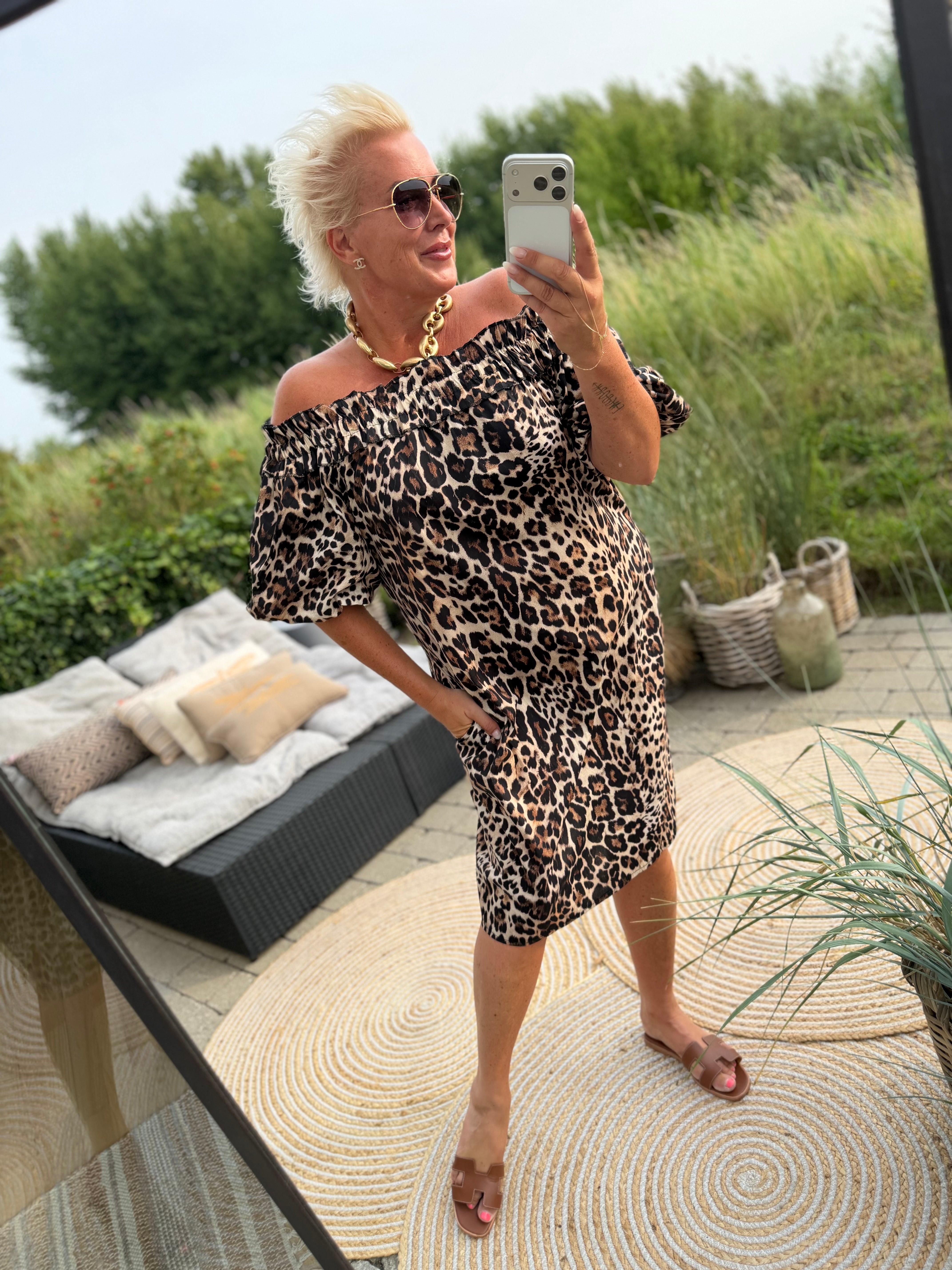 Jayli dress leo print