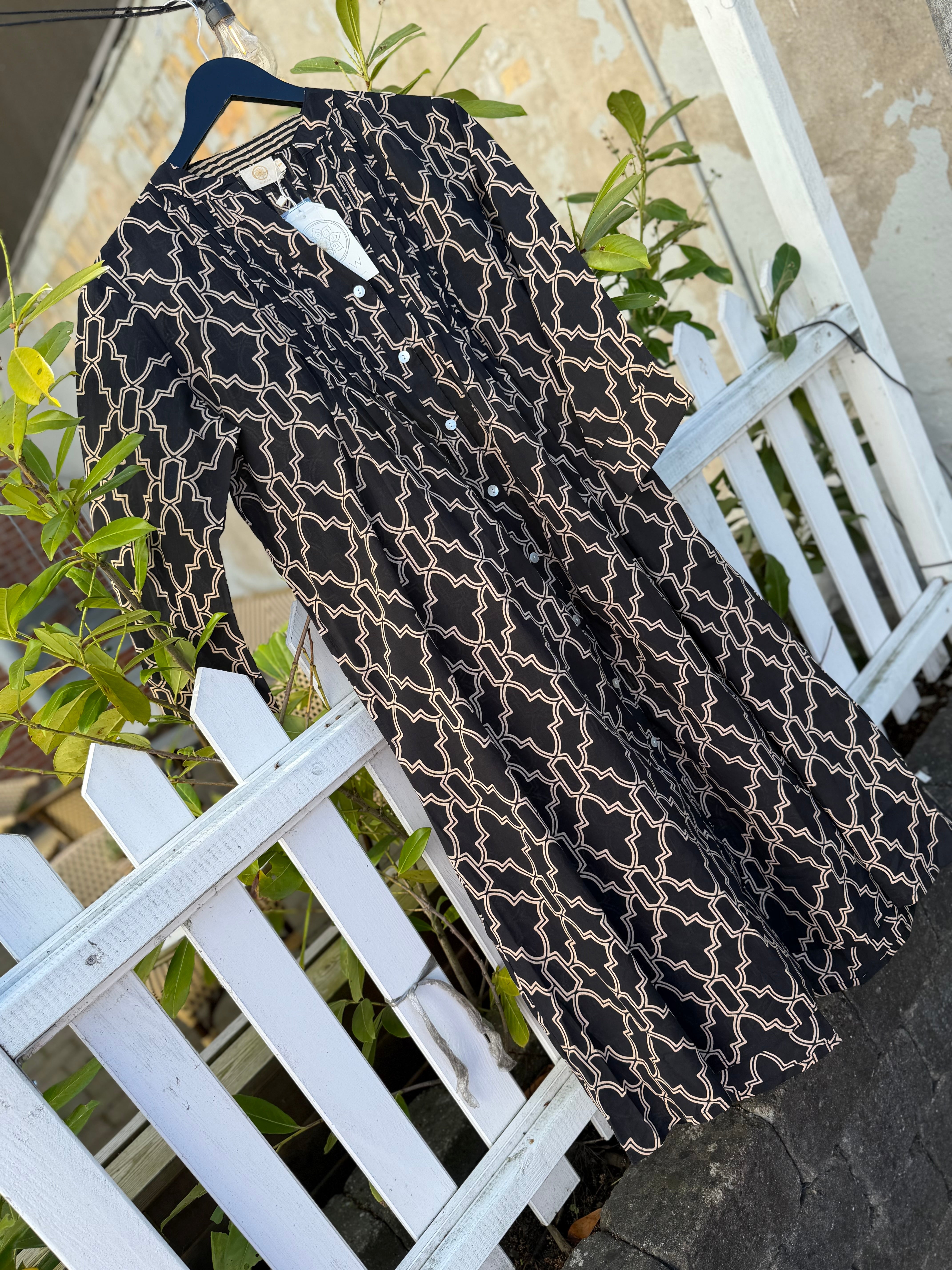 WAUW Torino 10207 dress black and beige
