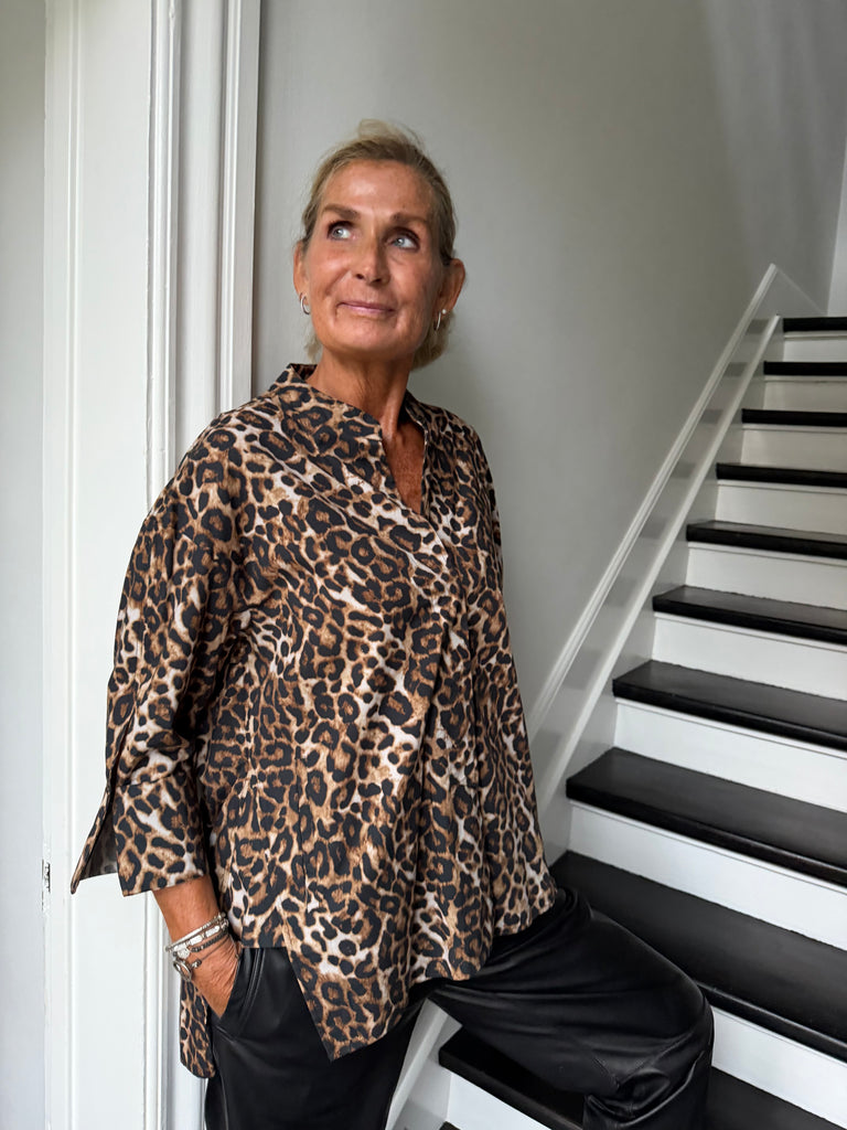 WAUW Luna shirt look good leo