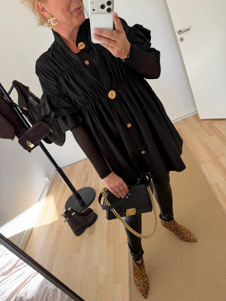 By Engbork Koko 9523 kjole kort black