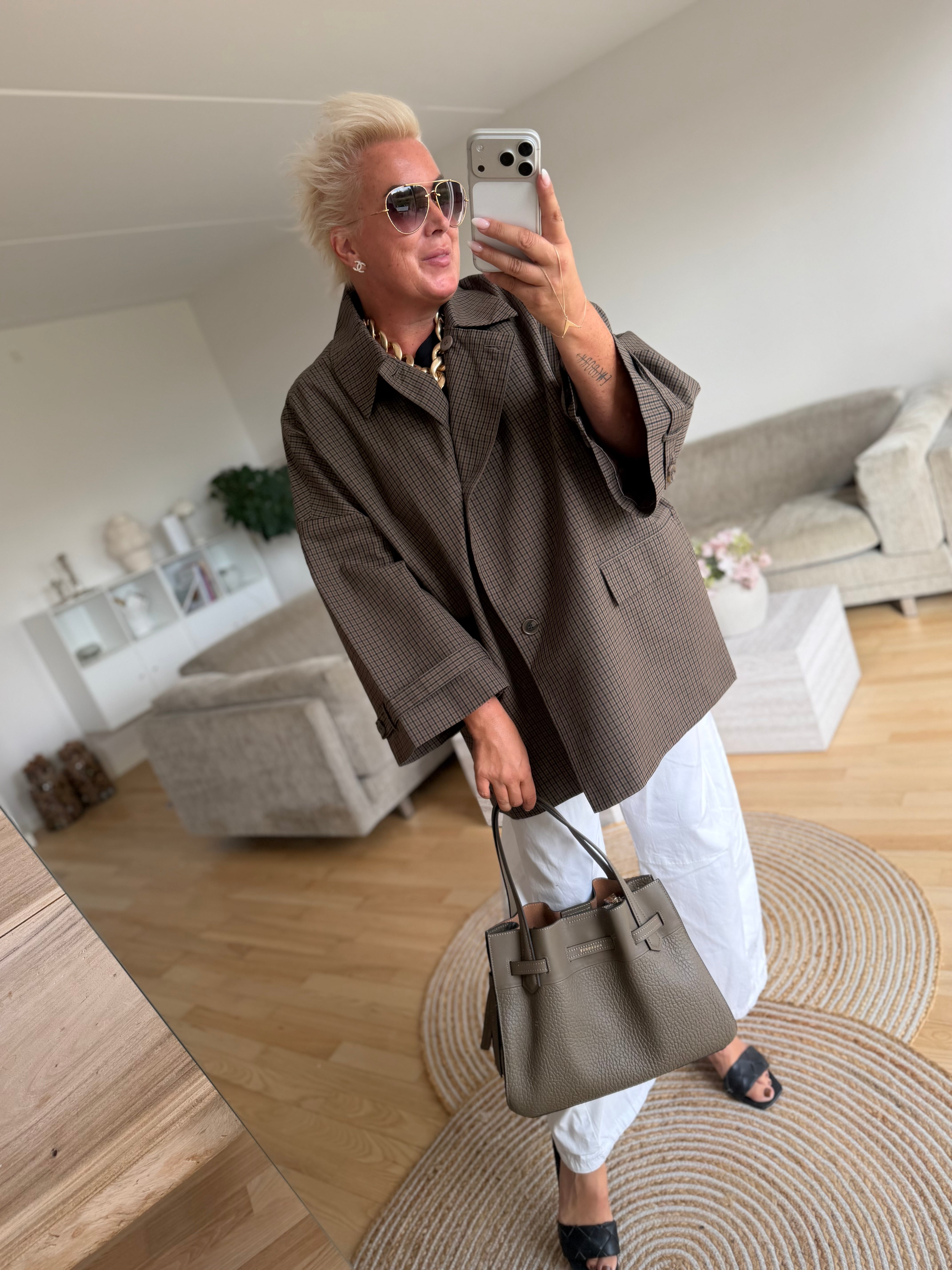 Sofie Schnoor S263410 Selina oversized check coat brown