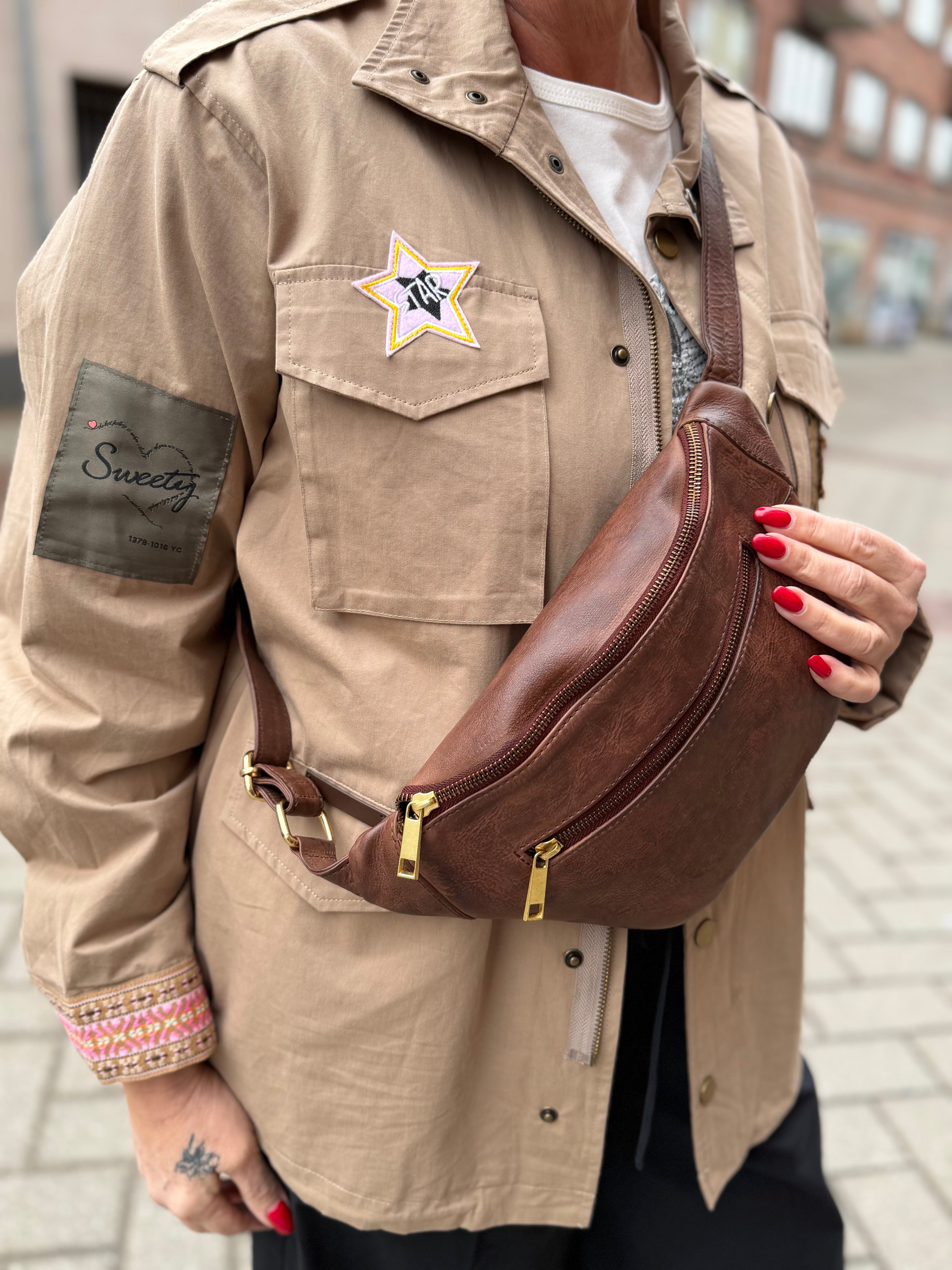 Depeche 12346 bum bag leather golden chic
