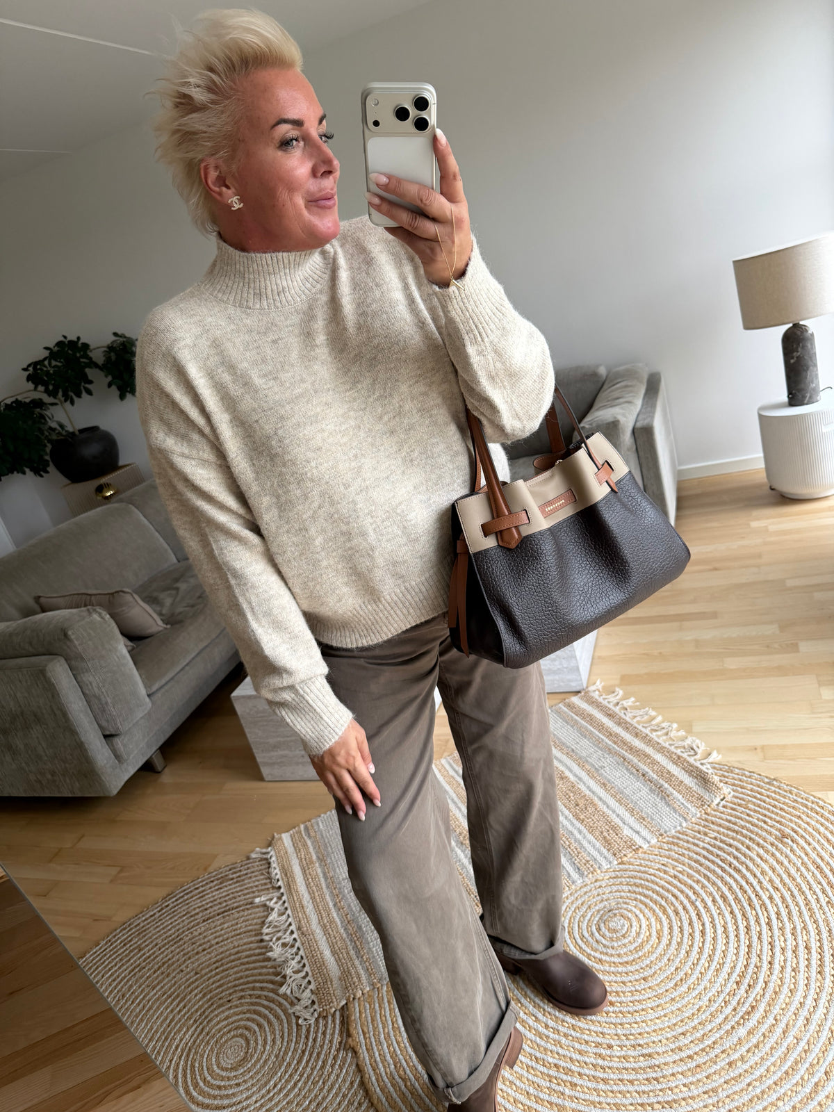 Malua strik high neck melange sand