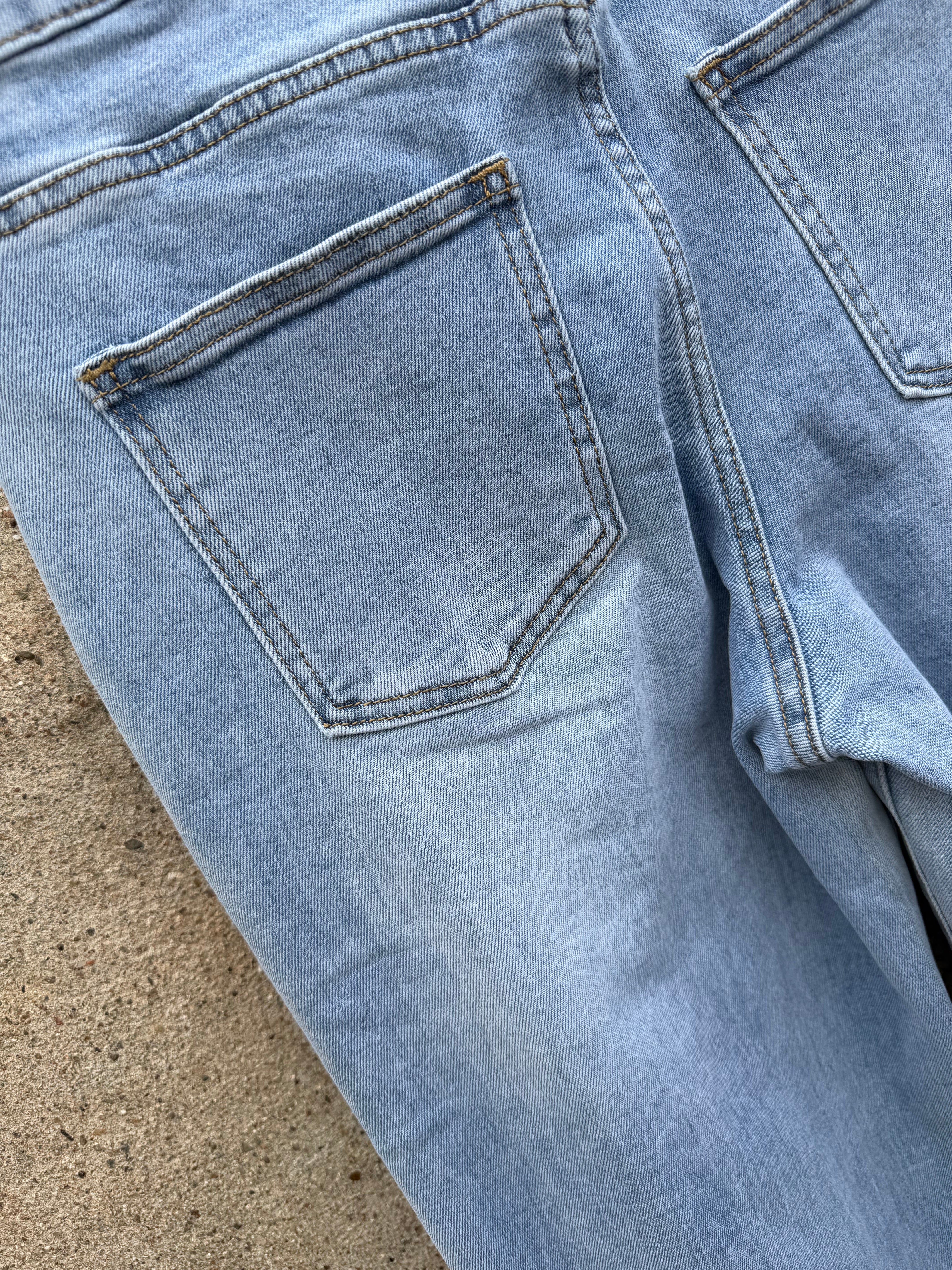 By Engbork Q865 jeans denim butterfly
