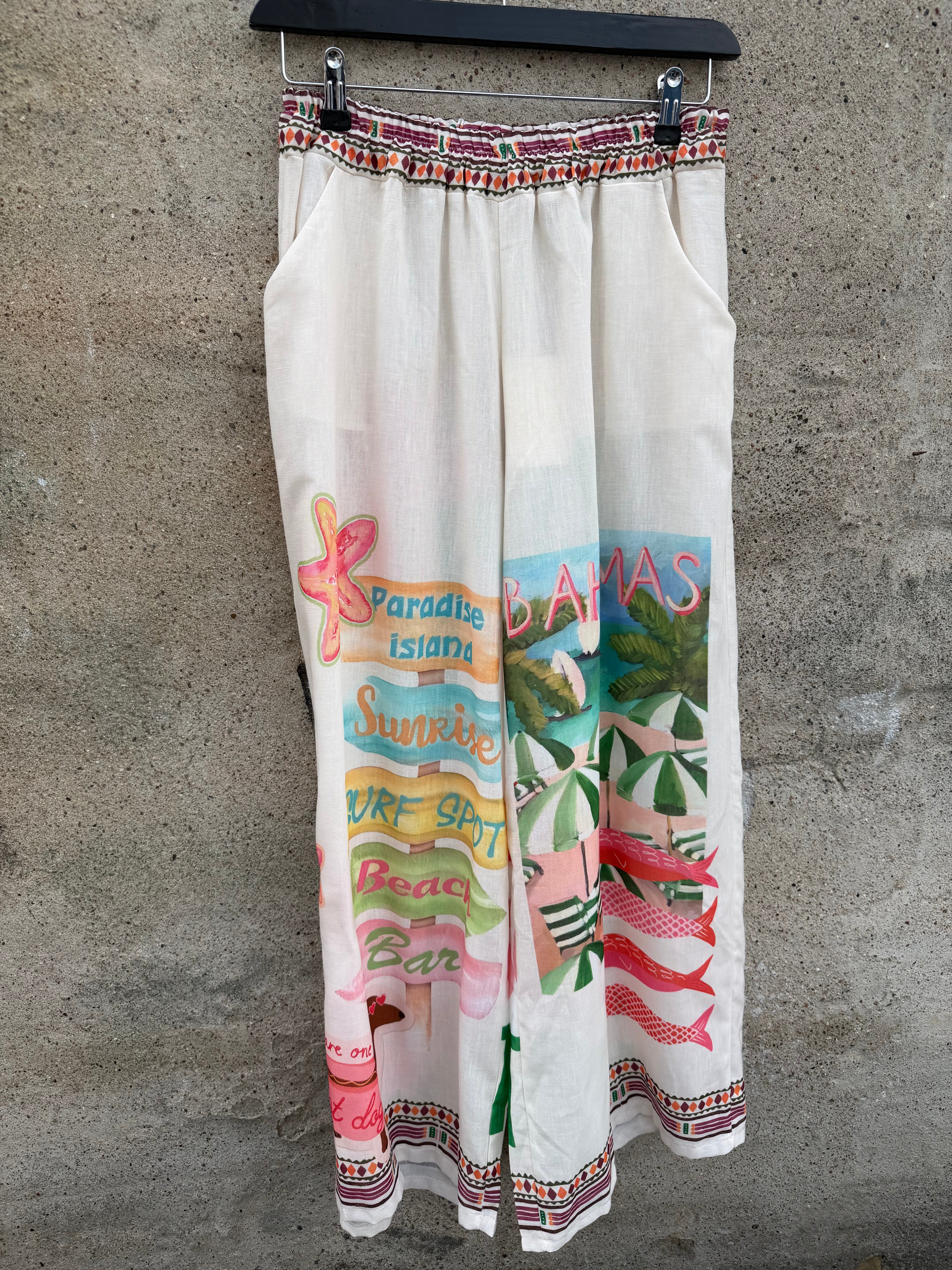 Bahamas print pants cream