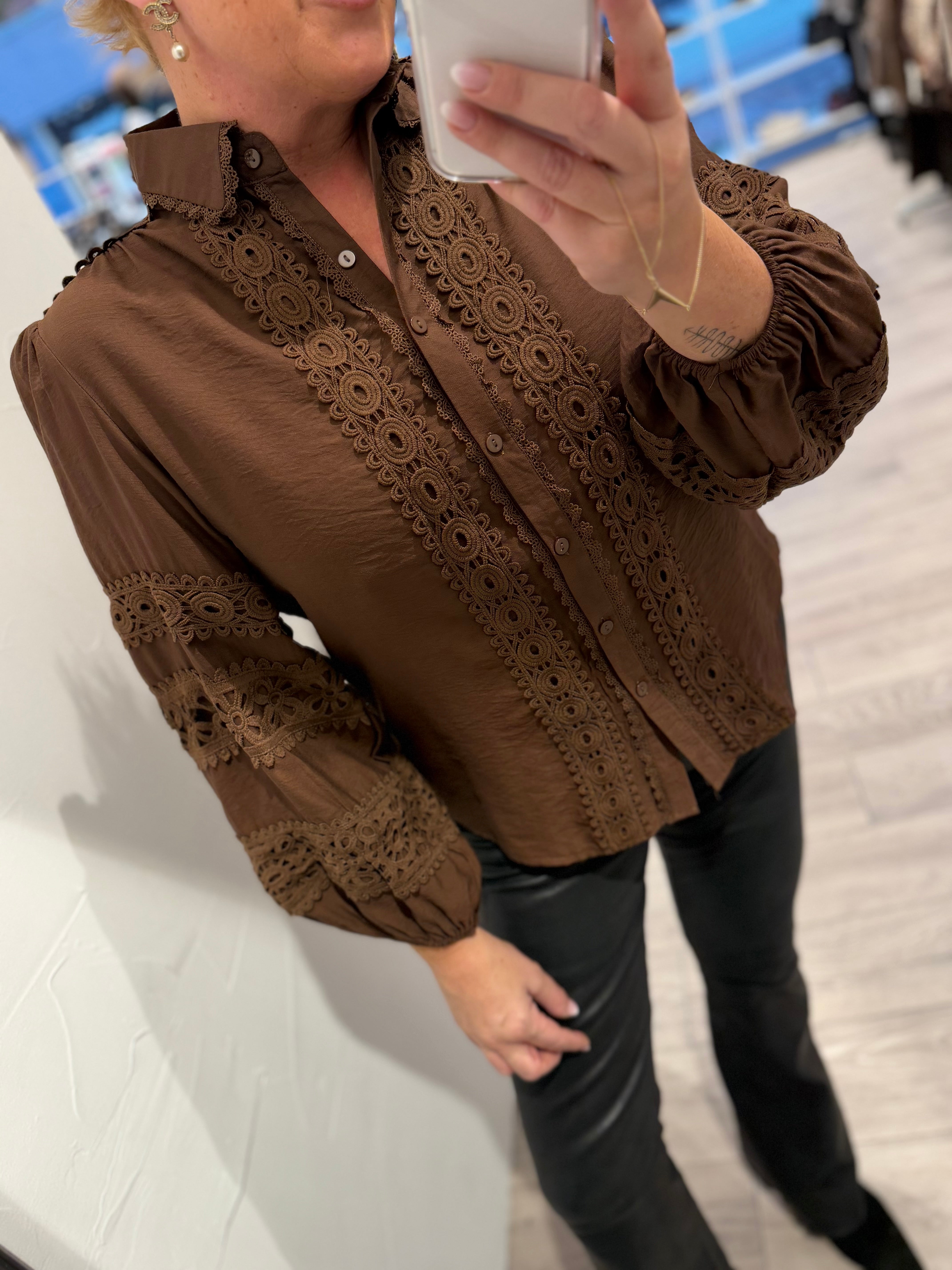 Qnuz 9213 shirt lace marron