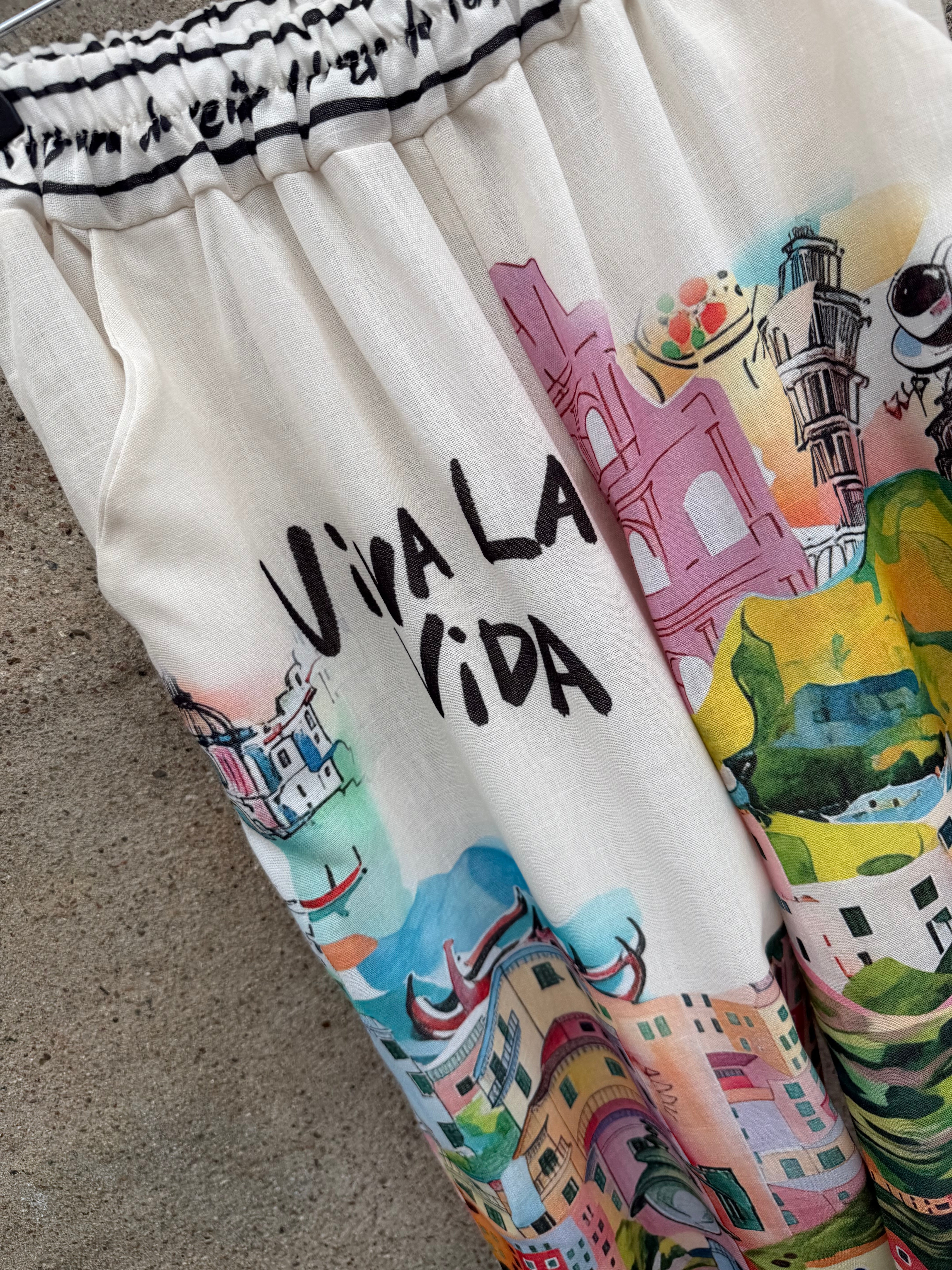 Magic pants print cream
