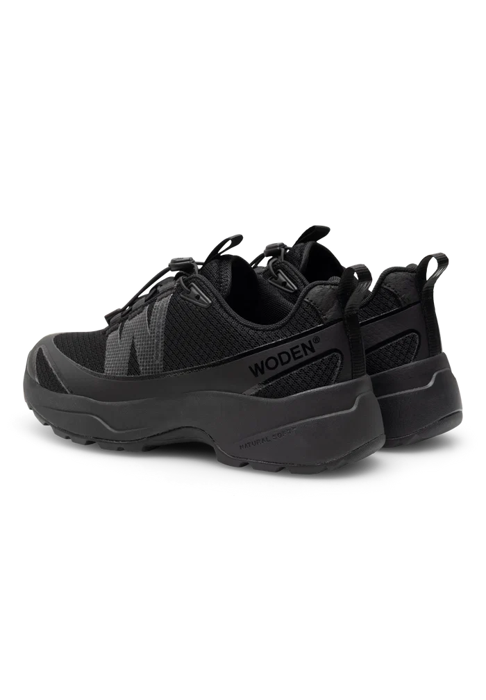 Woden WL206-021 Selma waterproof sneaker black