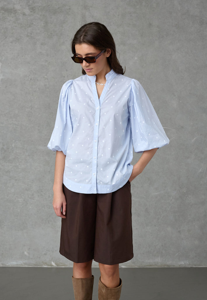 Love & Divine love1532 shirt dot sky