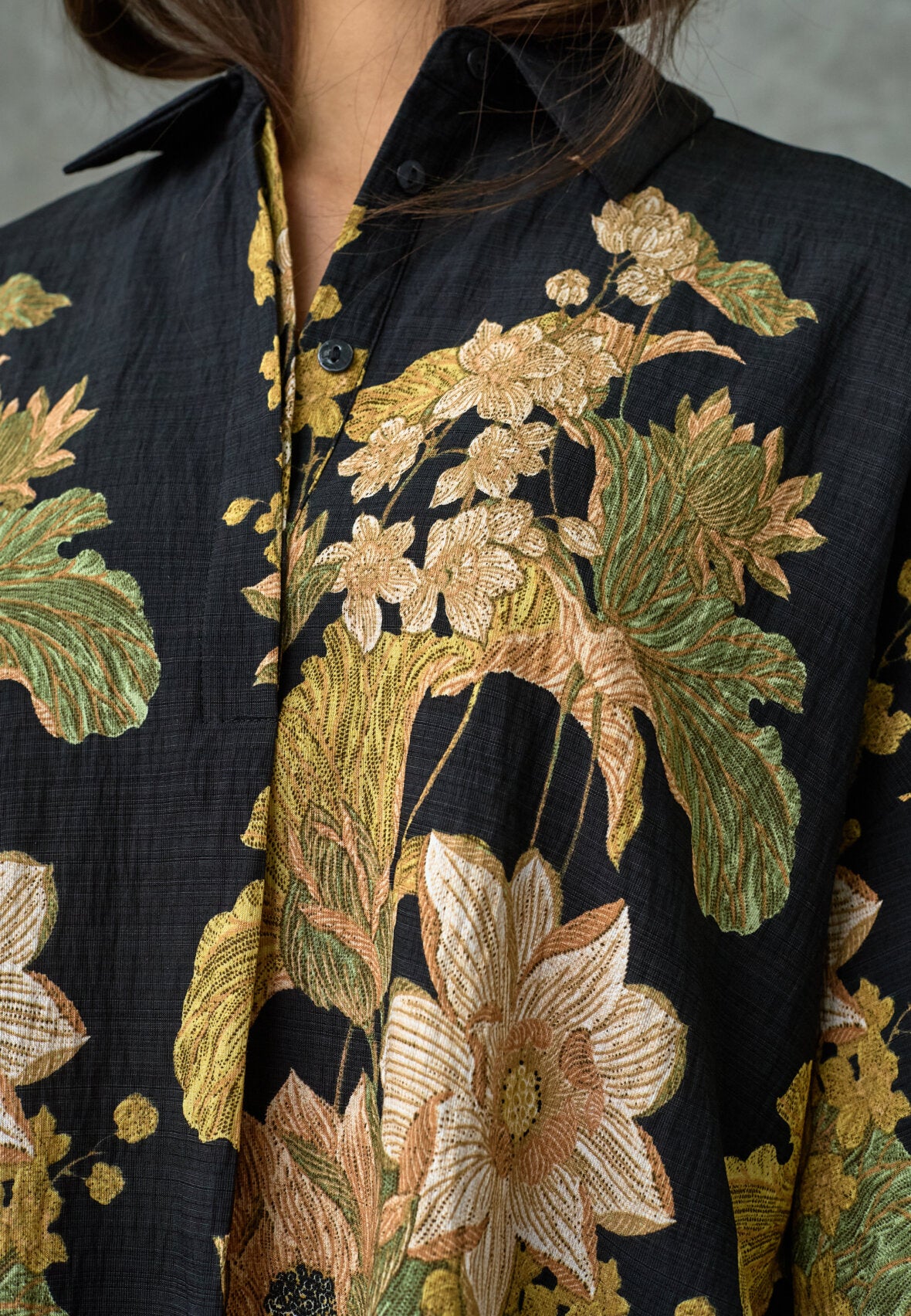 Love & Divine love1553 shirt paisley