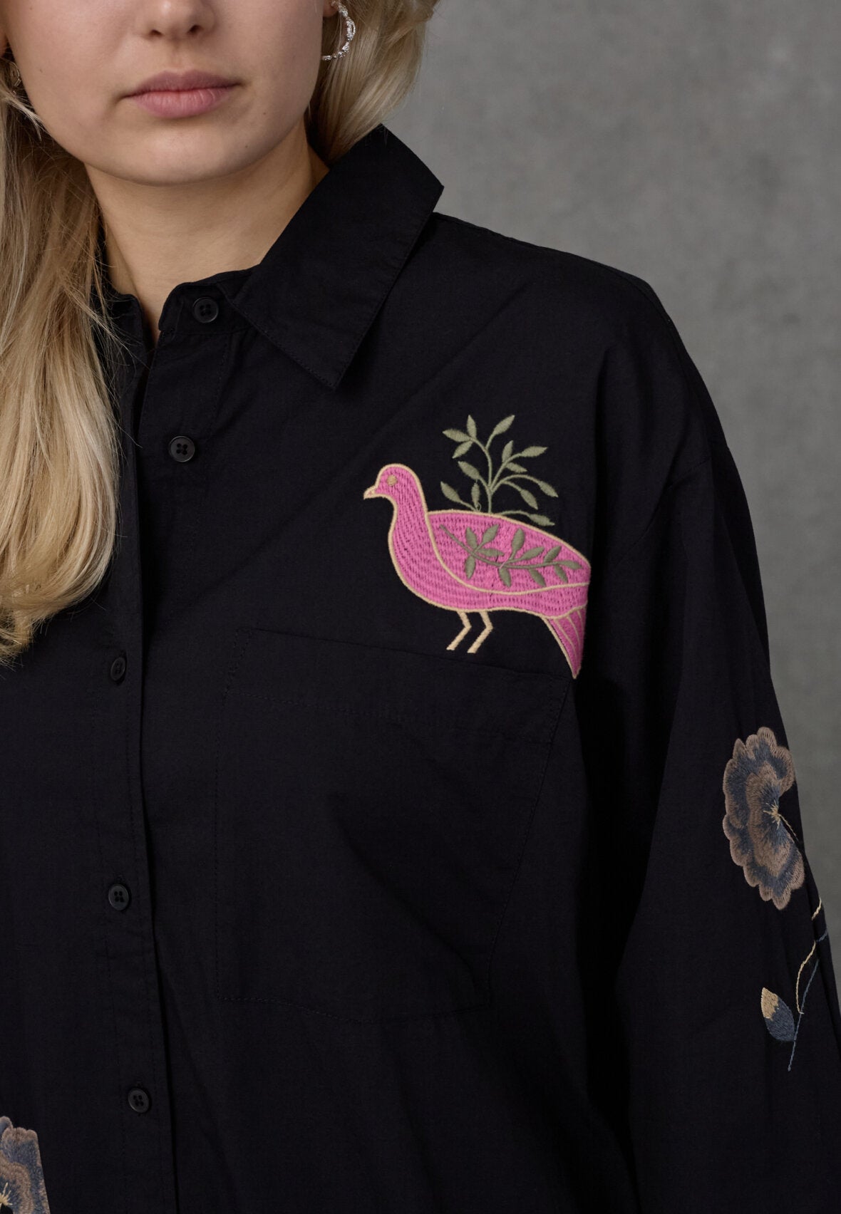 Love & Divine love1589-1 shirtdress black
