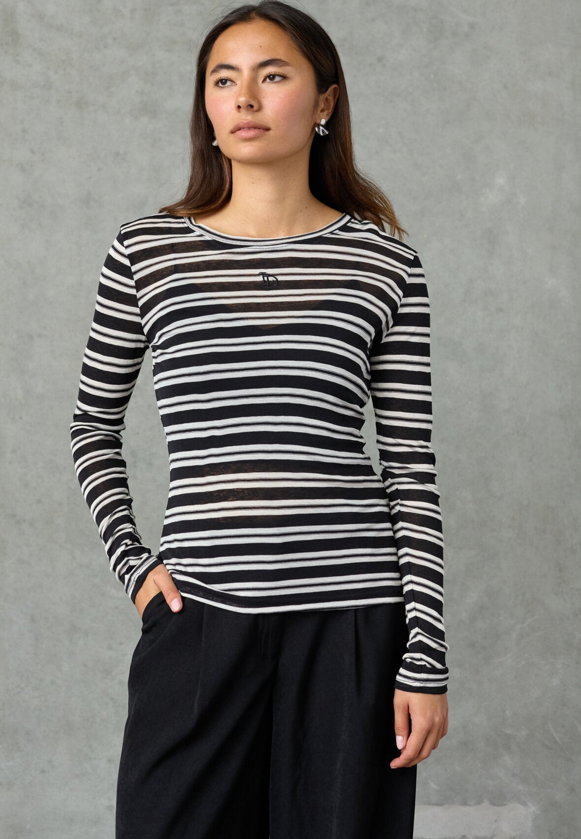 Love & Divine love1625 bluse stripe black