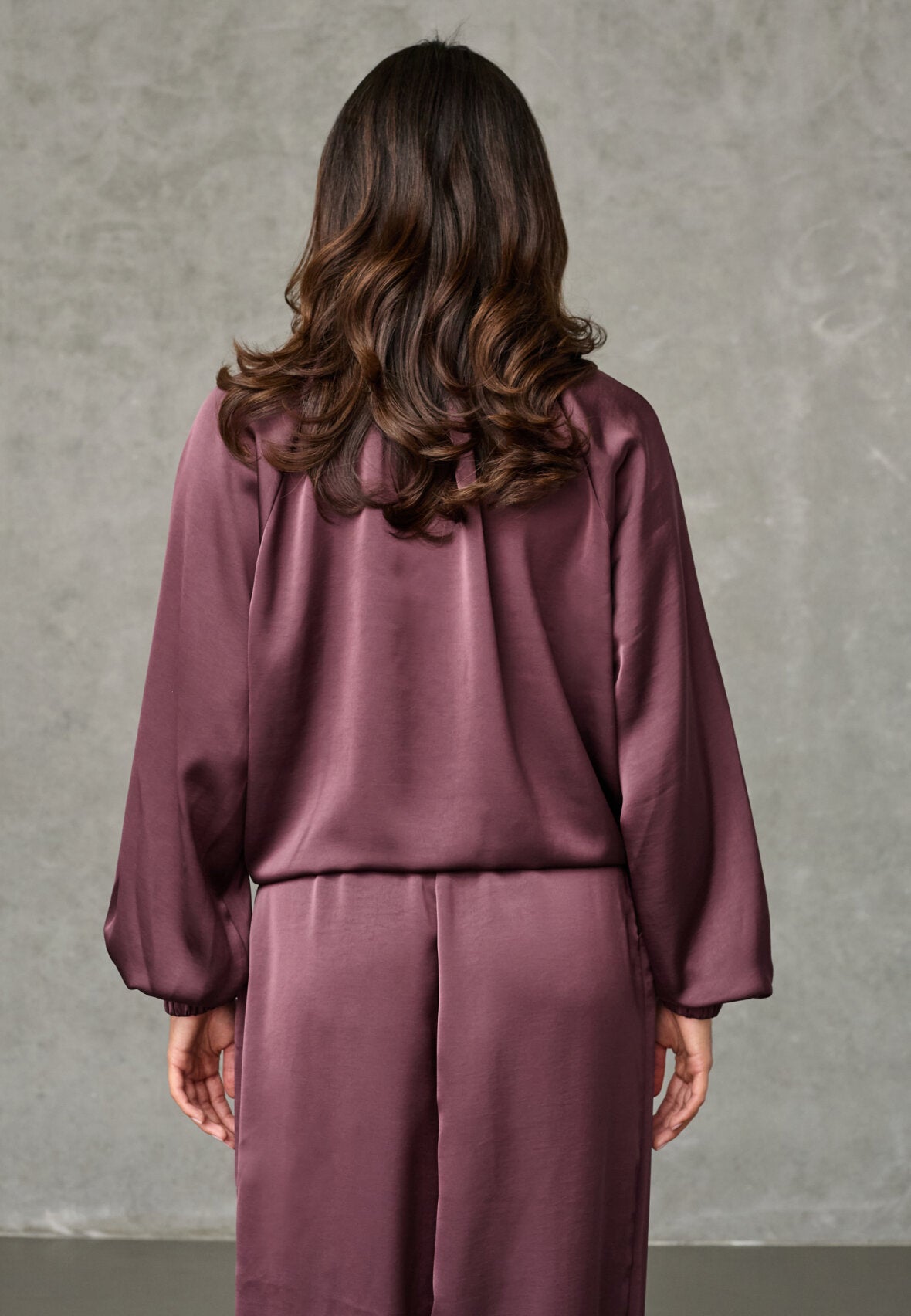 Love & Divine love1649 satin jakke bordeaux