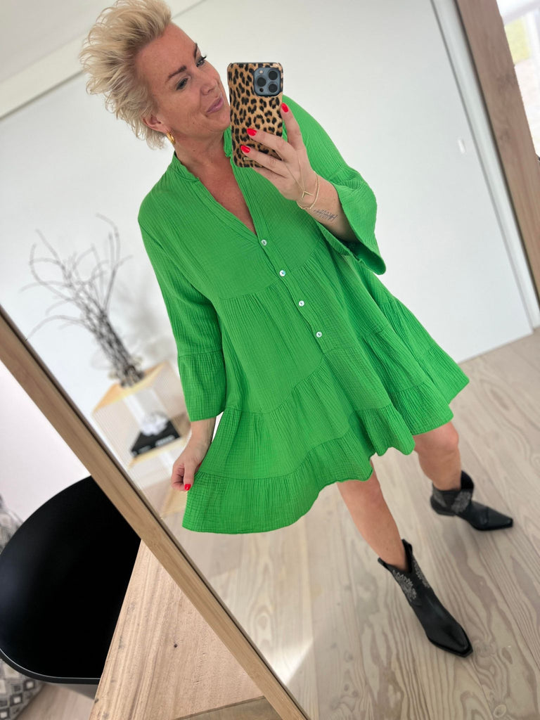 By Engbork Aisha Gauze kjole Green